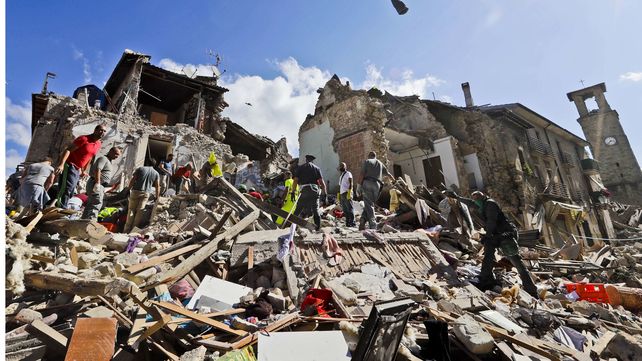 Las estremecedoras imágenes del sismo que sacudió a Italia