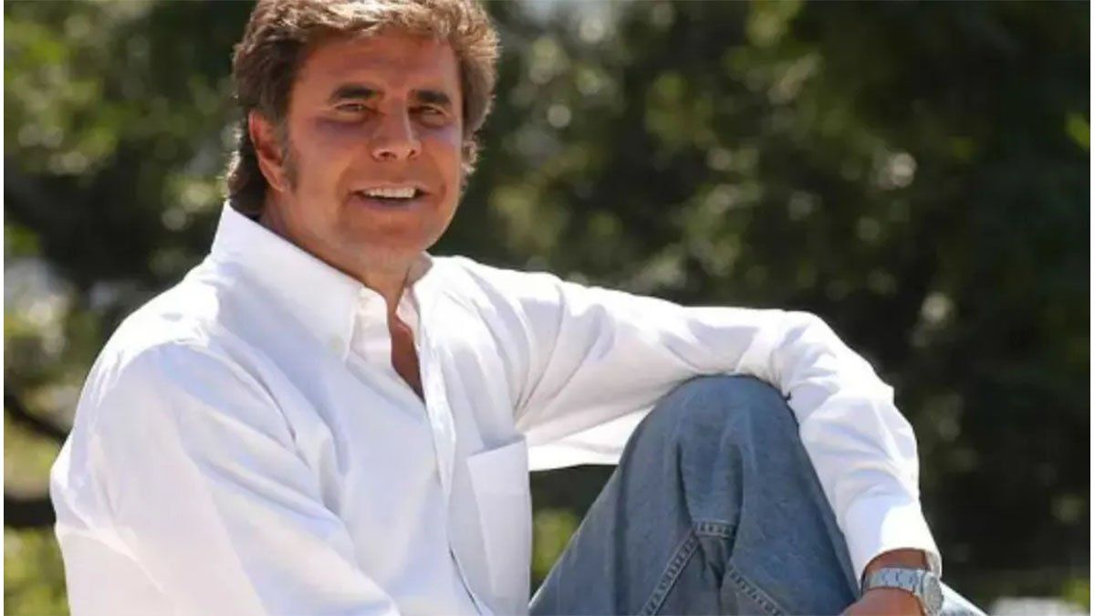 Martínez vuelve tras su internación y revela su delicada