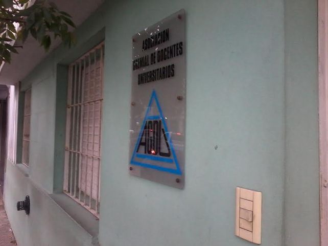 Este martes paran los docentes universitarios entrerrianos
