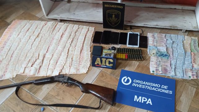 Allanamientos. Detuvieron a tres delincuentes relacionados con el robo al Pago Fácil de 9 de Julio y Mendoza