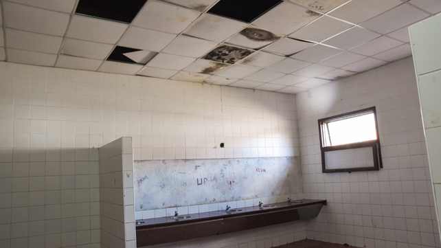 Filtraciones y baños fuera de servicio