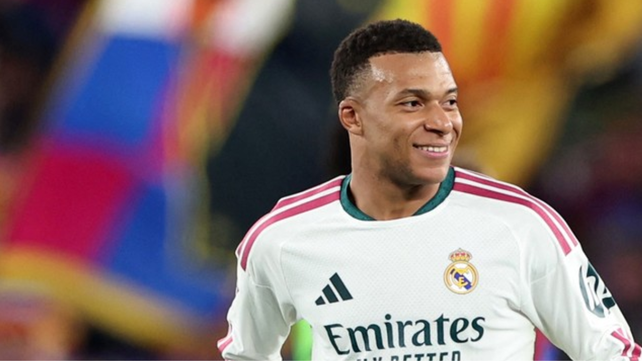 Real Madrid ganó el clásico, cortó la racha del Barcelona y tomó ventaja