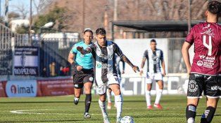 Estudiantes de Buenos Aires perdió ante Central Norte y si Colón gana quedará a cinco puntos del Reducido.