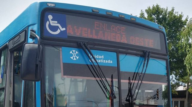 La línea 121 y el Enlace Avellaneda Oeste cambian sus recorridos en barrio Urquiza