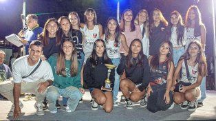 &nbsp;La ASH llevó a cabo la premiación a los mejores equipos y deportistas de la temporada.
