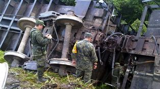 Al menos cinco muertos en descarrilamiento de un tren en México