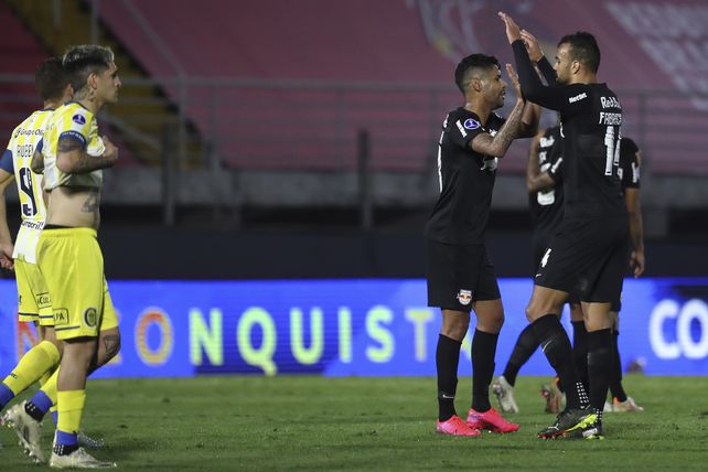 El último partido de Central antes del último clásico fue la derrota en Brasil ante Bragantino.