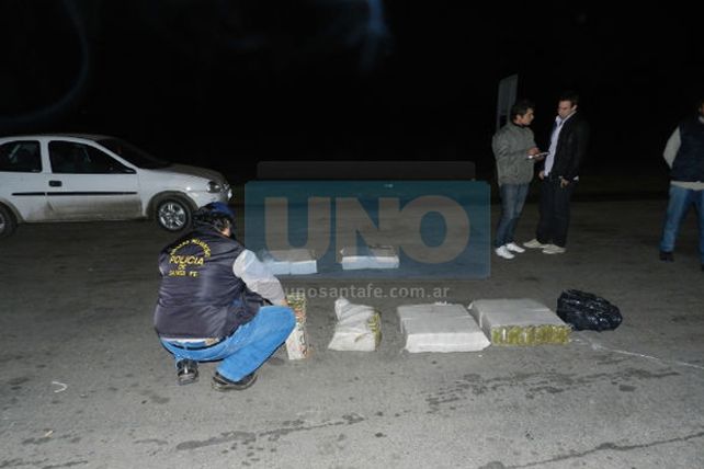 Cayó narcotraficante  con arma de guerra y 169 kilos de marihuana en Rosario
