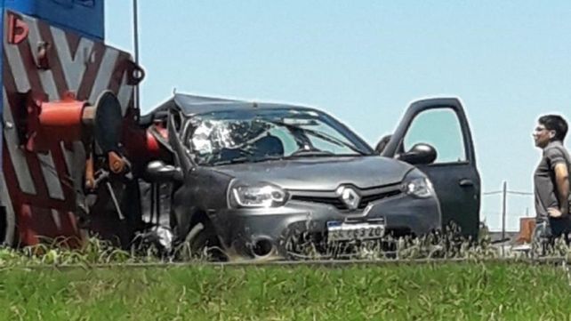 Un tren de carga embistió a un remis&nbsp;