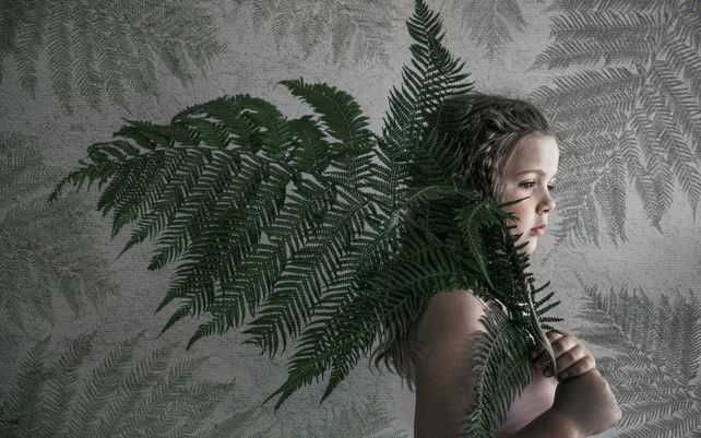 En una tela de flora 2