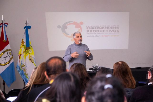 Villa Constitución reunió a emprendedores y productores de toda la región