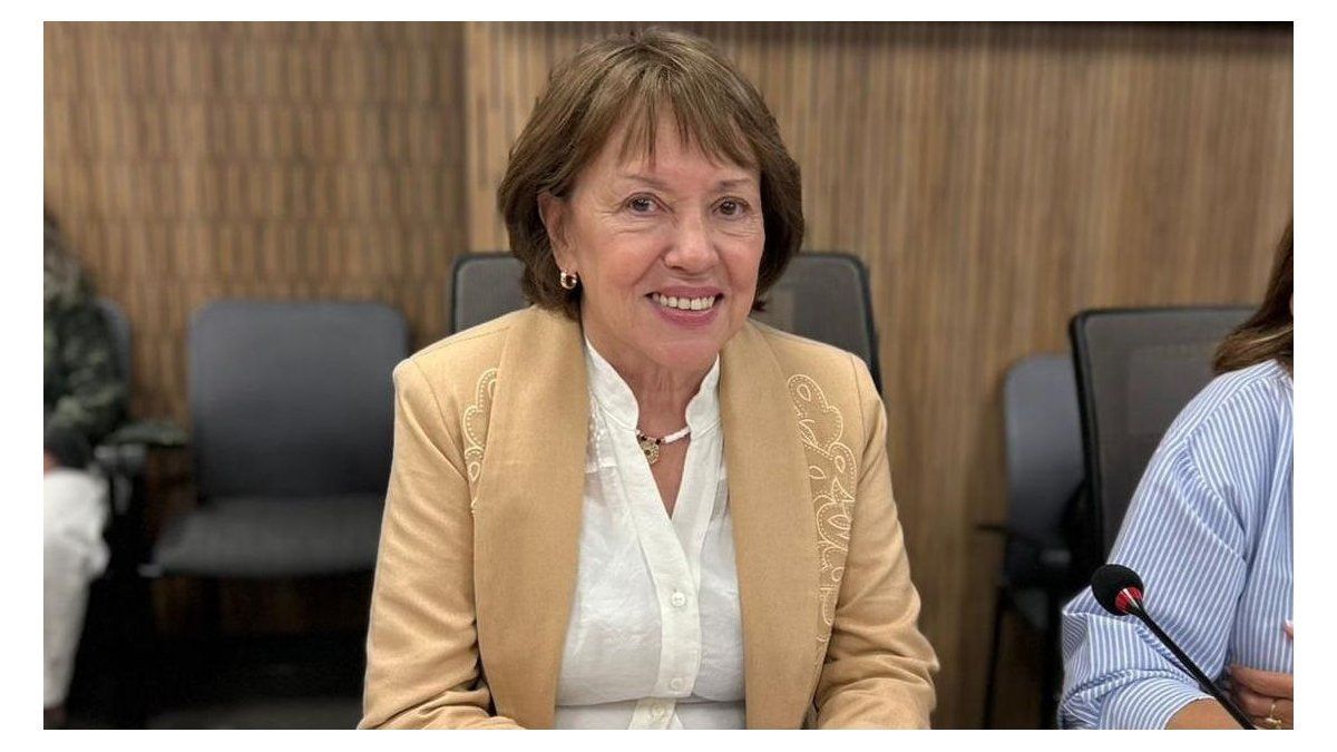 Proponen sumar horas de clases en las escuelas