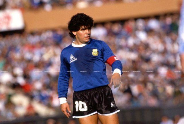 Copa América. Pelusa estuvo en el cotejo que Argentina perdió con Uruguay en 1987.