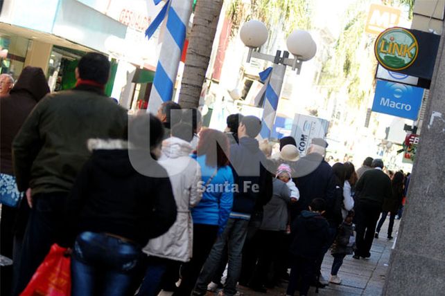 Sin transporte de caudales, el paro hizo ruido en los cajeros