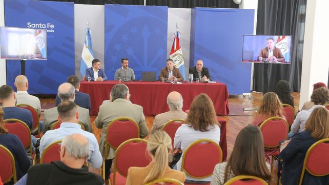 Se presentó el plan Santa Fe Exporta Franquicias.
