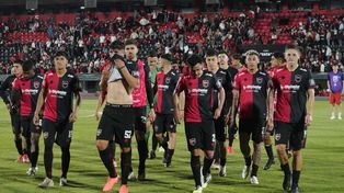 Newell’s debe sacar cuatro puntos de los seis que restan para asegurarse la permanencia. Si no lo consigue, tendrá que seguir de cerca la suerte de todos lo que están abajo.&nbsp; 
