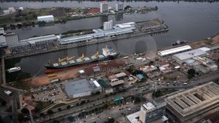 El río Paraná superó el nivel de alerta en el Puerto local