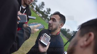 El exvolante del Rojinegro juega en Deportivo Cuenca. El a&ntilde;o pasado rescindi&oacute; su contrato por una denuncia de violencia de g&eacute;nero.