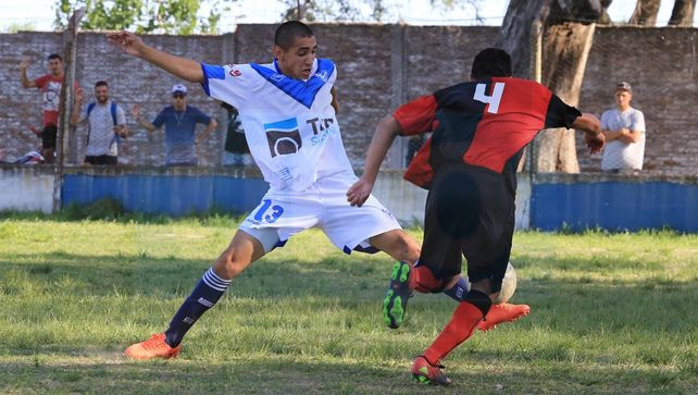 Sportivo Urquiza volvió a la victoria y quedó como líder transitorio de la LPF
