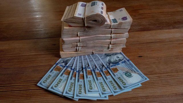 Blanqueo de dólares