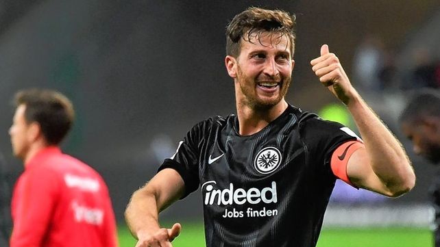 David Abraham abandona la Bundesliga y podría retirarse del fútbol.&nbsp;