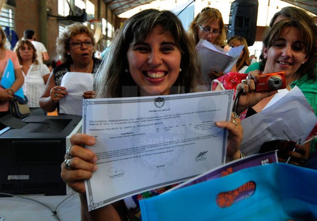 Docentes. El acto de ofrecimiento convocó a cientos de maestros santafesinos. UNO de Santa Fe/José Busiemi