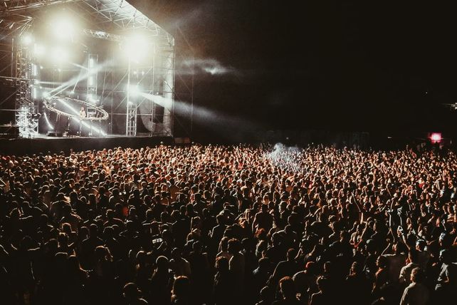 Seis jóvenes fueron internados luego de una fiesta electrónica por intoxicación con drogas.&nbsp;