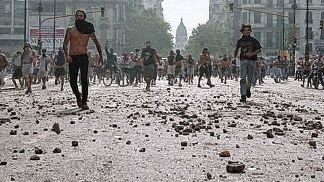 A 22 años de la represión del 2001, familiares de las víctimas siguen sin hallar justicia