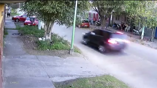 Una mujer de 70 años por las heridas que sufrió al ser atropellada por una camioneta de alta gama.&nbsp;