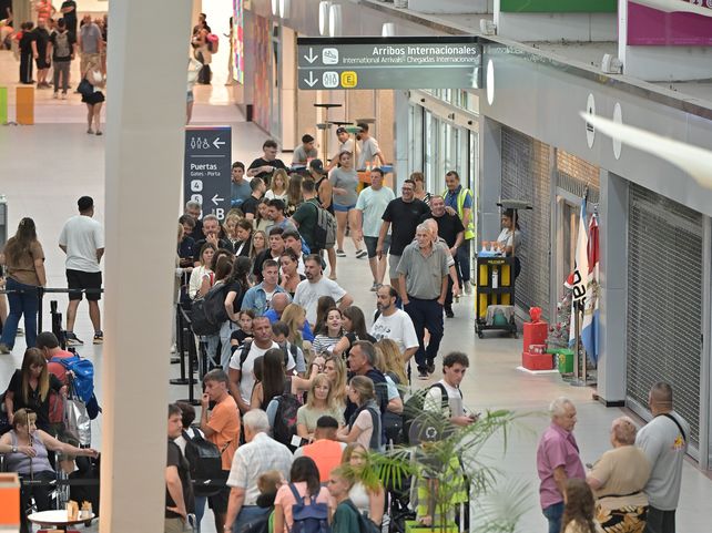 Aeropuerto: abren los sobres para concesionar 11 locales comerciales