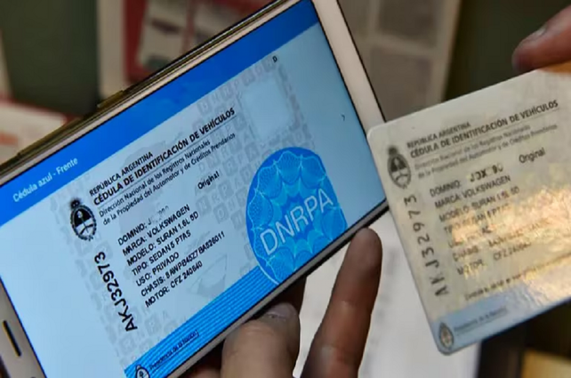 Derogación de la tarjeta azul: qué trámite hay que hacer para manejar un vehículo ajeno