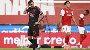 Ángel Di María ingresó a posos minutos del final en la final de la Copa de Portugal.