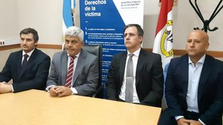 Los fiscales piden mayor seguridad tras una agresión