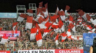 La Liga Profesional destacó la fiesta que armaron los hinchas Unión en el 15 de Abril ante Estudiantes