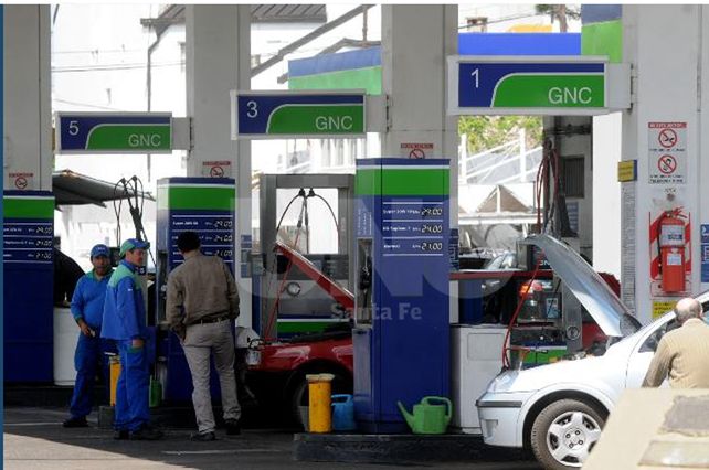 El paro deja sin GNC a los taxis y remises de la ciudad