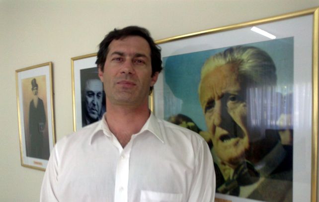 El intendente de Armstrong, Pablo Verdecchia, enfrenta una denuncia por el pago de facturas apócrifas.