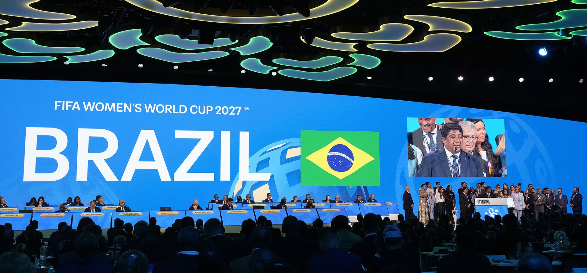 El presidente de la Confederación Brasileña de fútbol, Ednaldo Rodrigues, pronuncia un discurso luego que Brasil obtuviera la sede del Mundial femenino de 2027, el viernes 17 de mayo de 2024, en Bangkok. (AP Foto/Sakchai Lalit) El presidente de la Confederación Brasileña de fútbol, Ednaldo Rodrigues, pronuncia un discurso luego que Brasil obtuviera la sede del Mundial femenino de 2027, el viernes 17 de mayo de 2024, en Bangkok. (AP Foto/Sakchai Lalit)
