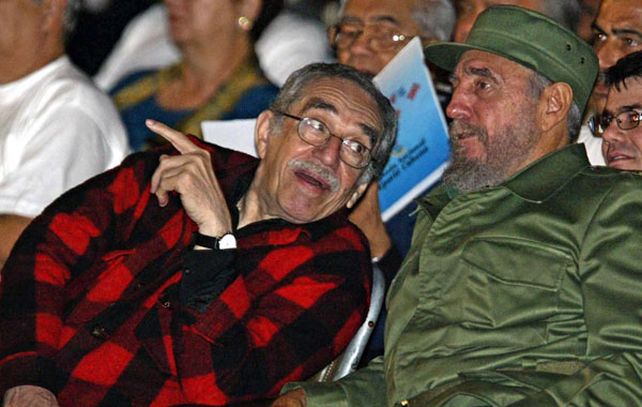 García Márquez junto a Fidel Castro en 2002