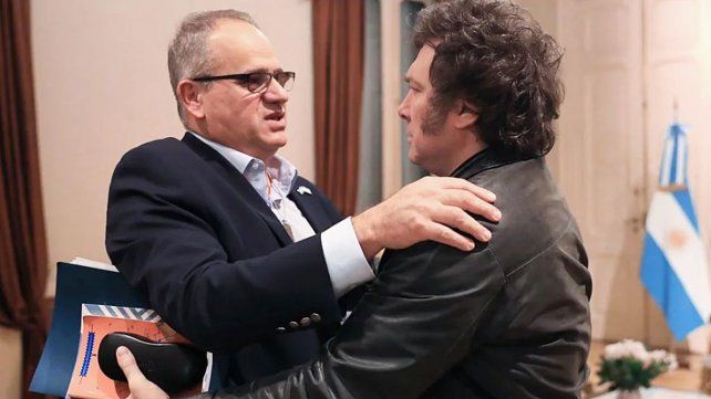 El embajador de Israel en argentina &nbsp;Eyal Sela participó del Comité de Crisis convocado por Javier Milei para involucrarse en el conflicto entre Israel e Irán
