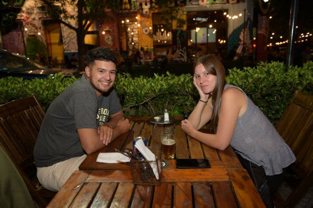Valentií Basualdo y Agustina Bassi