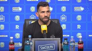 Carlos Tevez no habló con los medios tras la derrota de Central en La Paternal.&nbsp;