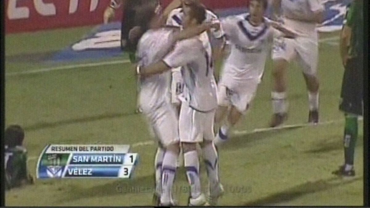Vélez le ganó 3 a 1 con San Martín de San Juan y consolida su buen ...