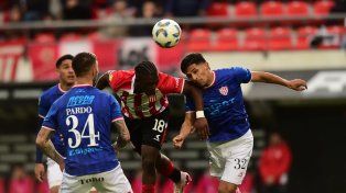 Unión pierde a una pieza clave para visitar a Racing en Avellaneda