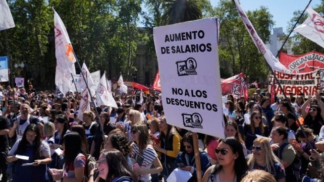 Amsafé Rosario votó y lleva el paro como propuesta a la asamblea provincial