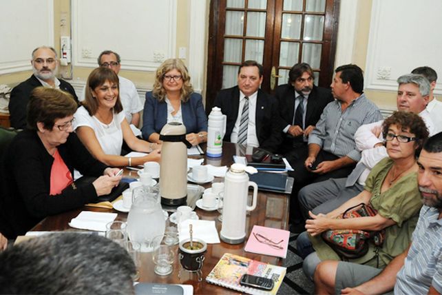 Este martes será la tercera reunión paritaria con gremios docentes