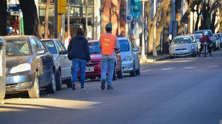 Tarjeteros concentran para ser incluidos en estacionamiento medido