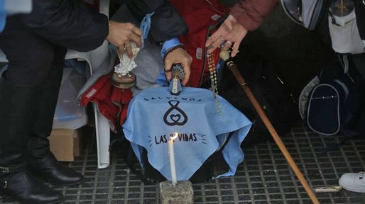 Las imágenes de la jornada histórica en el Senado de la Nación