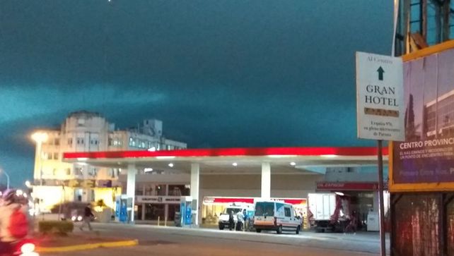 Llegó la lluvia y continúa el alerta por tormentas fuertes