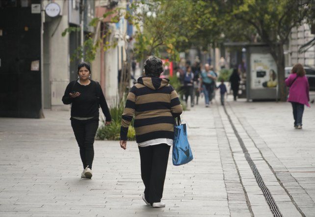 El tiempo en Rosario: lunes nublado, ventoso y con la máxima en descenso El tiempo en Rosario: lunes nublado, ventoso y con la máxima en descenso