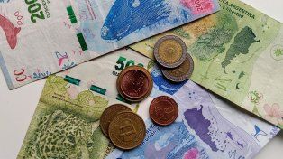 Chau billetes: qué ejemplares saldrían de circulación y cuándo